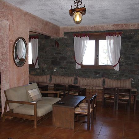 Faris Hotel Xirokampi Kültér fotó