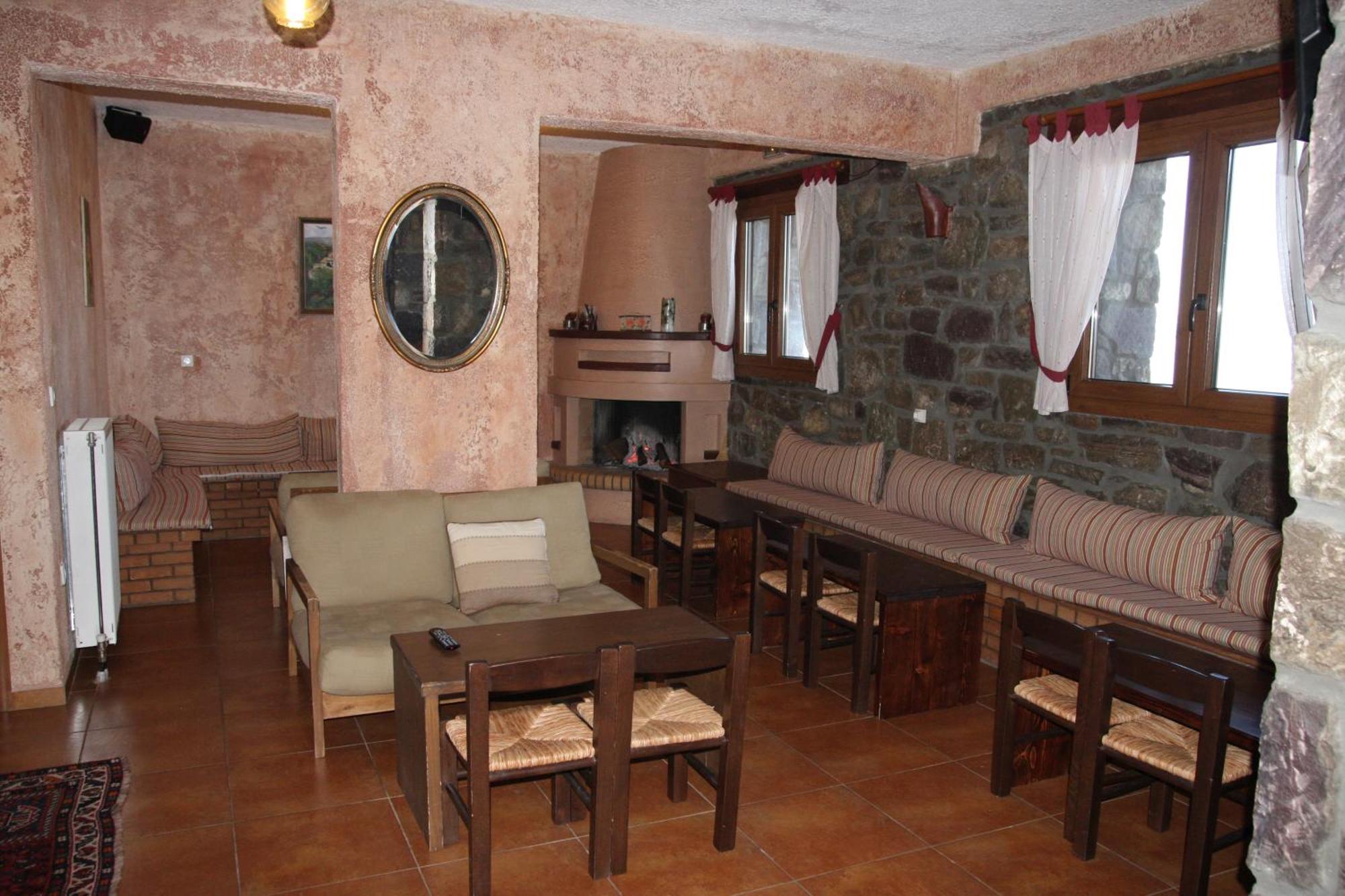 Faris Hotel Xirokampi Kültér fotó