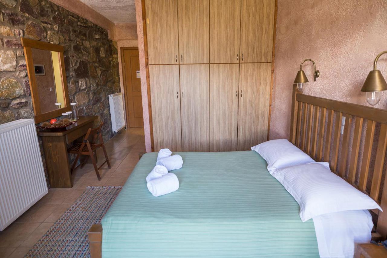 Faris Hotel Xirokampi Kültér fotó