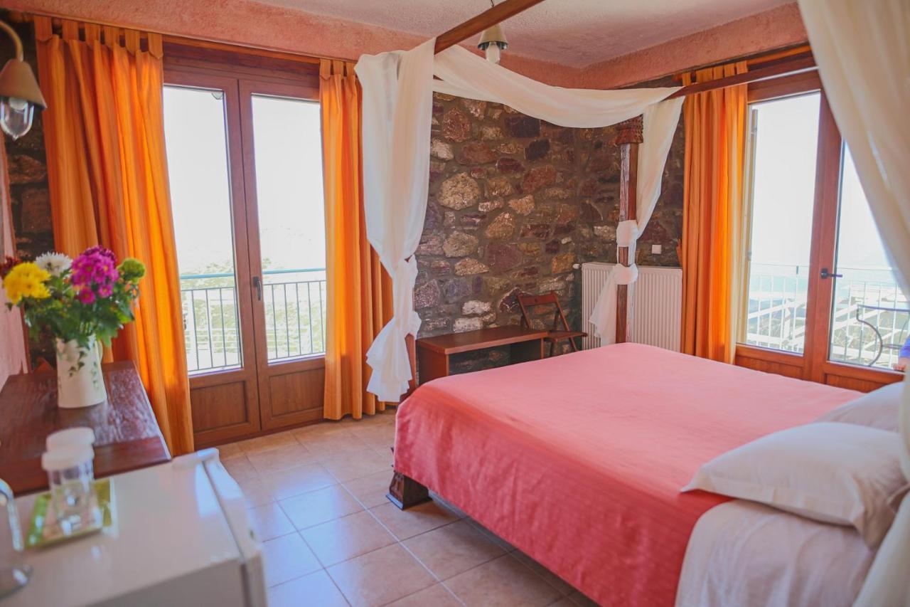 Faris Hotel Xirokampi Kültér fotó