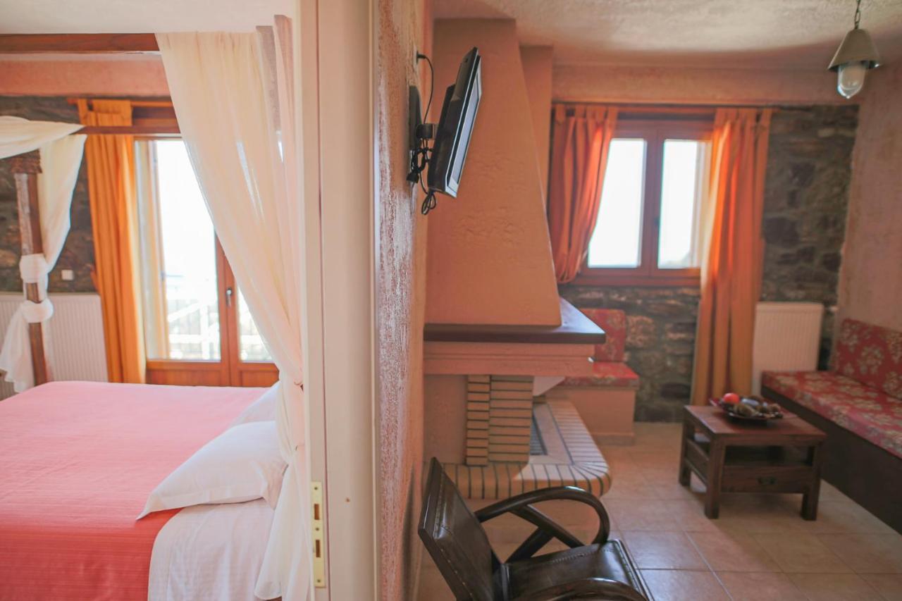 Faris Hotel Xirokampi Kültér fotó