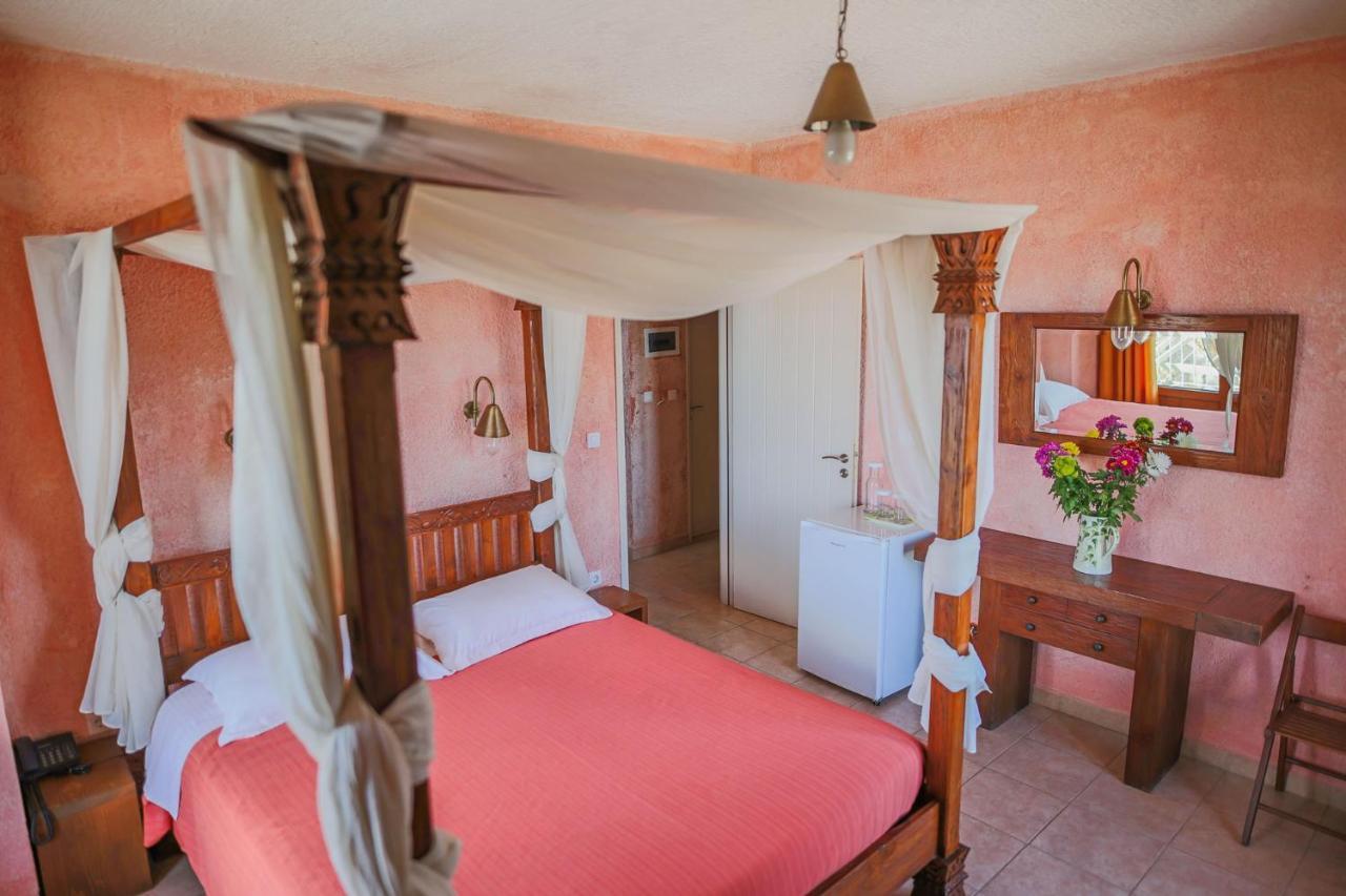 Faris Hotel Xirokampi Kültér fotó